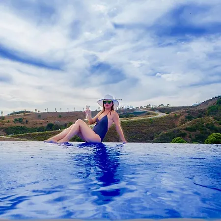 Villa Luxury Chelsea For Golf & Relax In Location