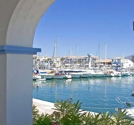 Luxury Chelsea For Golf & Relax In Location Villa